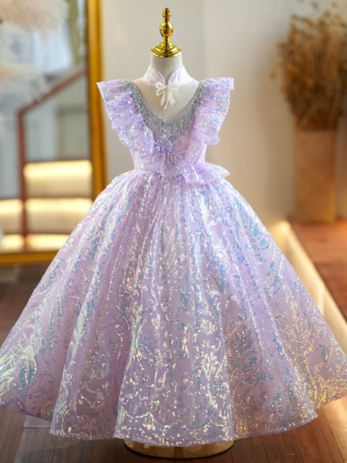 Princess Lilac Sequined Crossed Straps Baptism Beaded Floor Length Short Sleeve Cap Sleeve V-Neck Flower Girl Dress