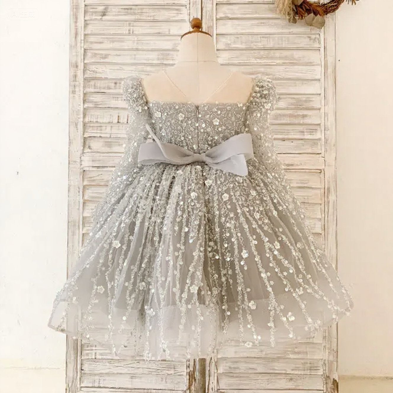 Cute A-Line Sequin Tulle Tea Length Flower Girl Party Dress