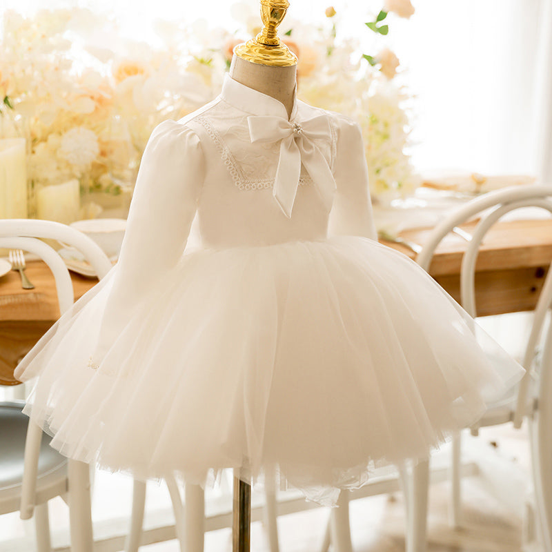 Adorable White Long Sleeve Flower Girl Dress with Bow & Embroidery – Elegant Princess Dress for Girls