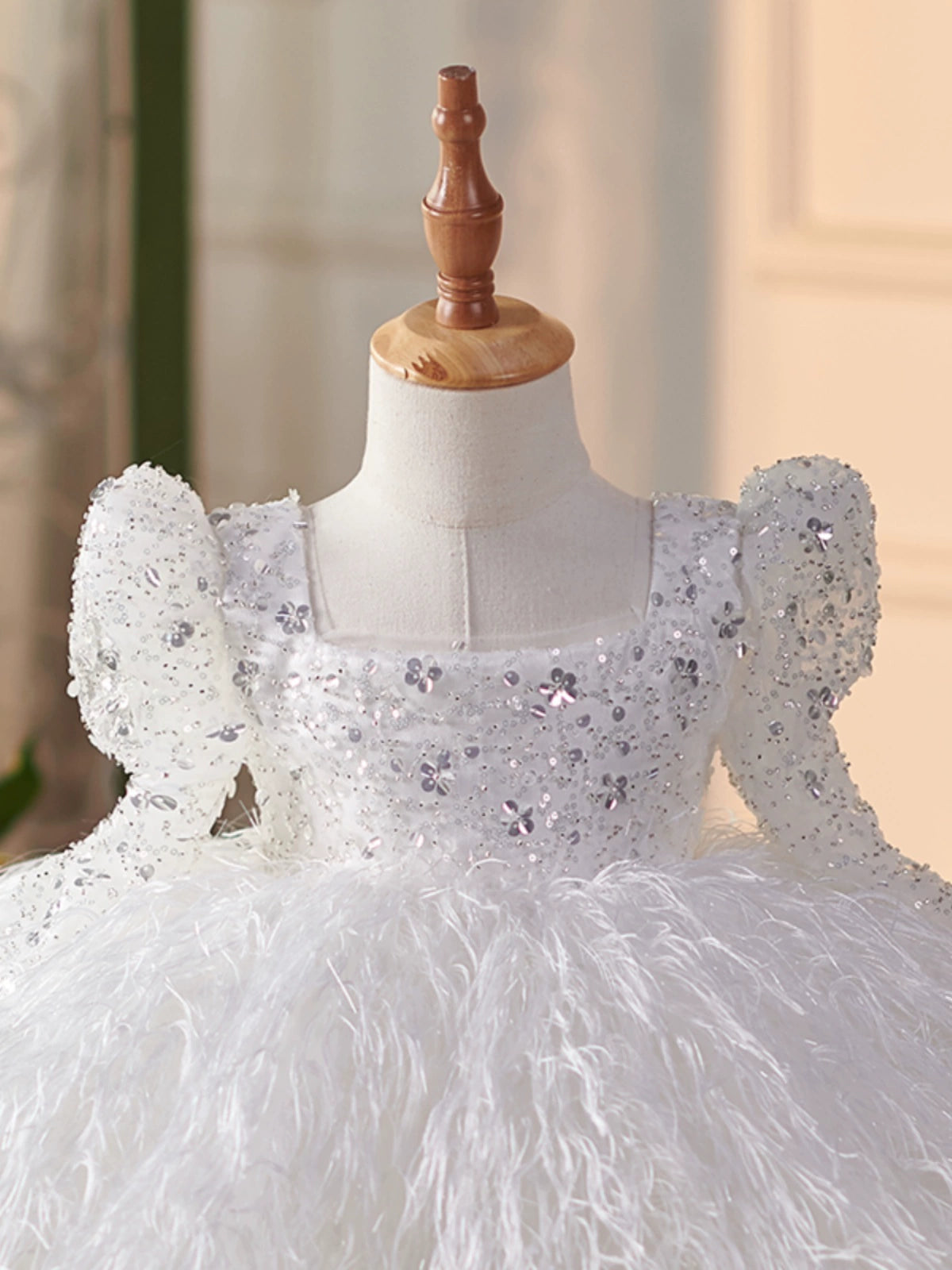 Princess Style Square Neck Sequin Ball Gown Dress for Girls - White / 7-8 Years (140cm) - Fleur Kids Princess Style Square Neck Sequin Ball Gown Dress for Girls - White / 7-8 Years (140cm) - Fleur Kids