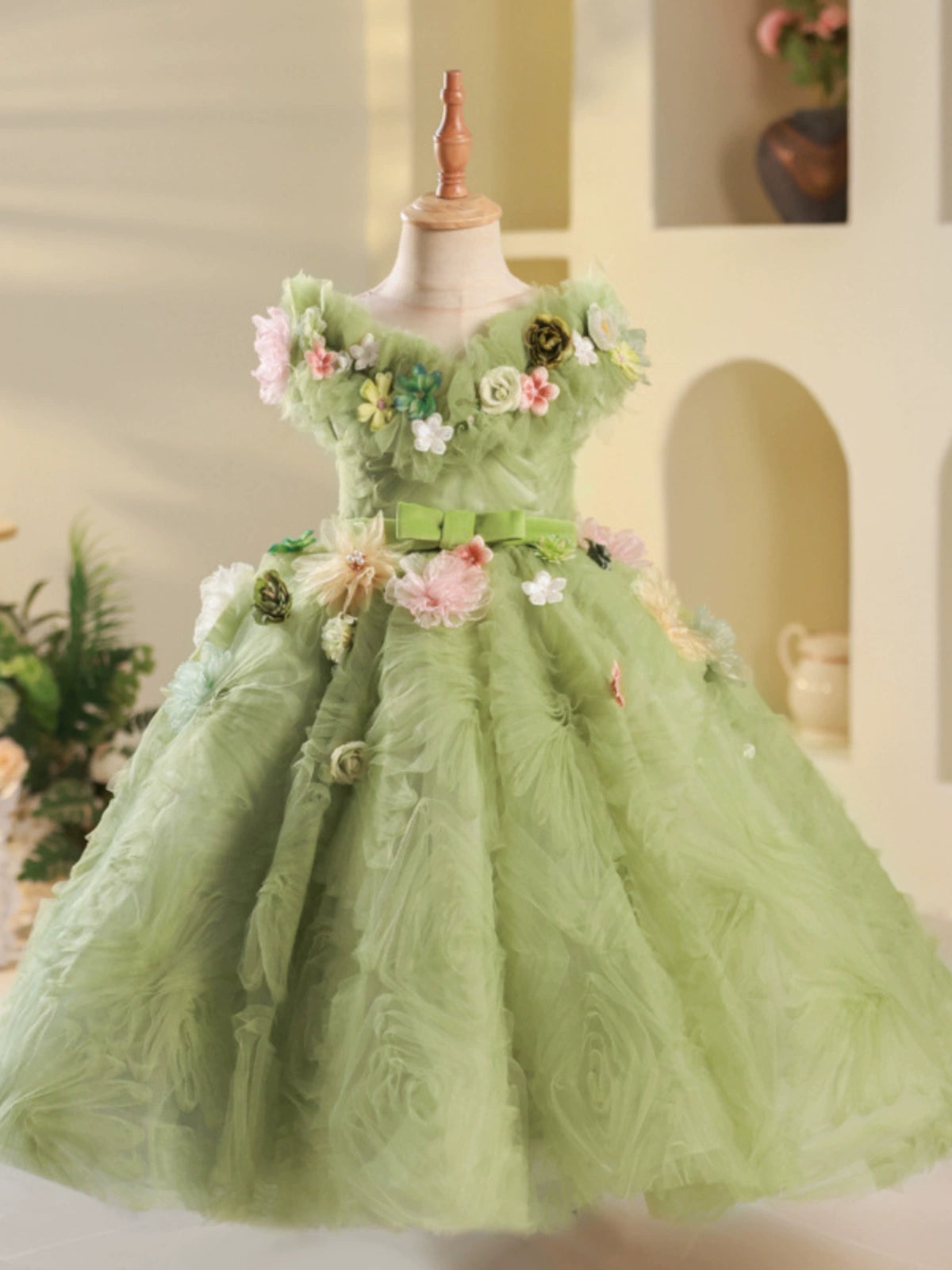 Sage Green Tulle Princess Flower Girl Maxi Dress - Sage Green / 5-6 Years (130cm) - Fleur Kids Sage Green Tulle Princess Flower Girl Maxi Dress - Sage Green / 5-6 Years (130cm) - Fleur Kids